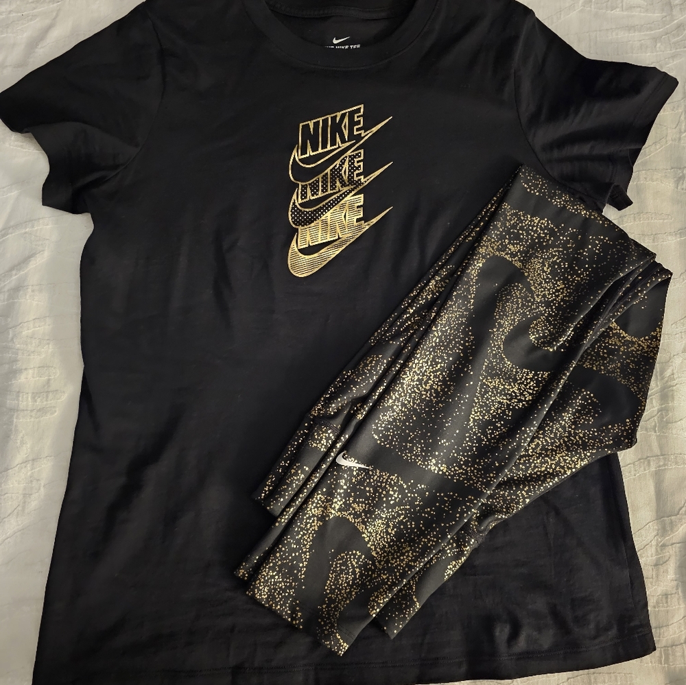 NWOT Nike T-Shirt & Leggings size L/M